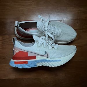 Nike react infinity run flyknit NWOT
